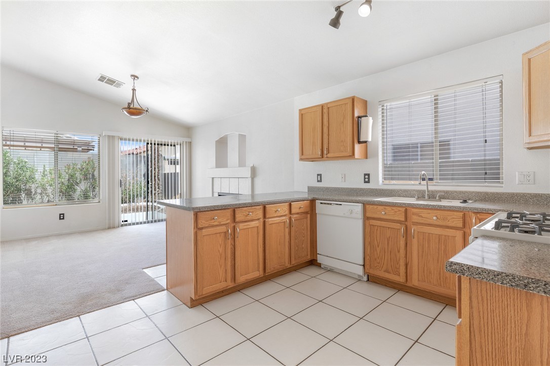 7932 Blue Charm Avenue