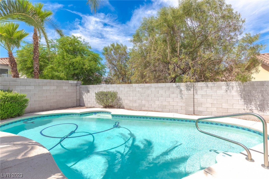 40 Tanglewood Drive