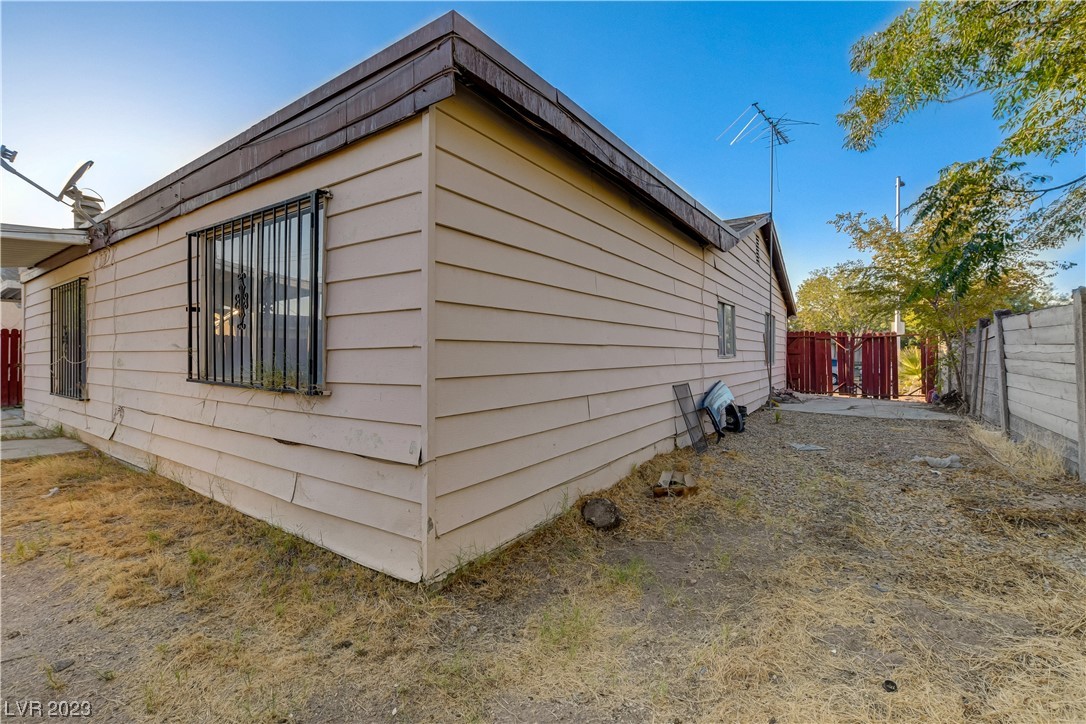 3300 Marionette Avenue