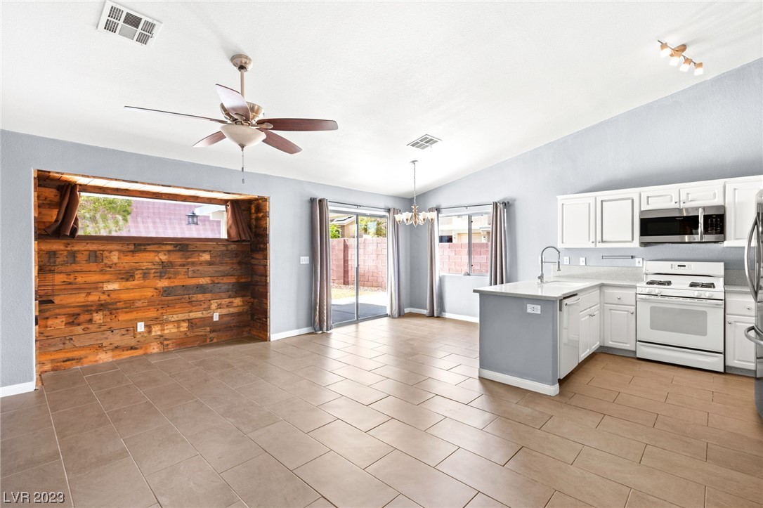13 Woodcarver Street