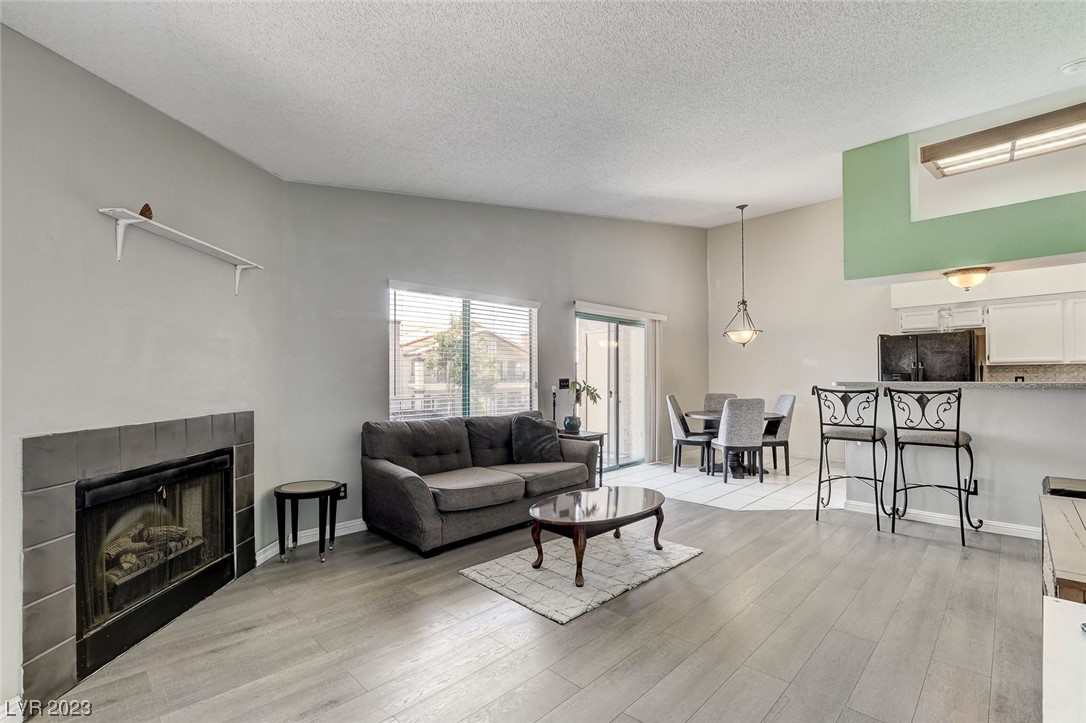 1575 W Warm Springs Road Unit: 1124