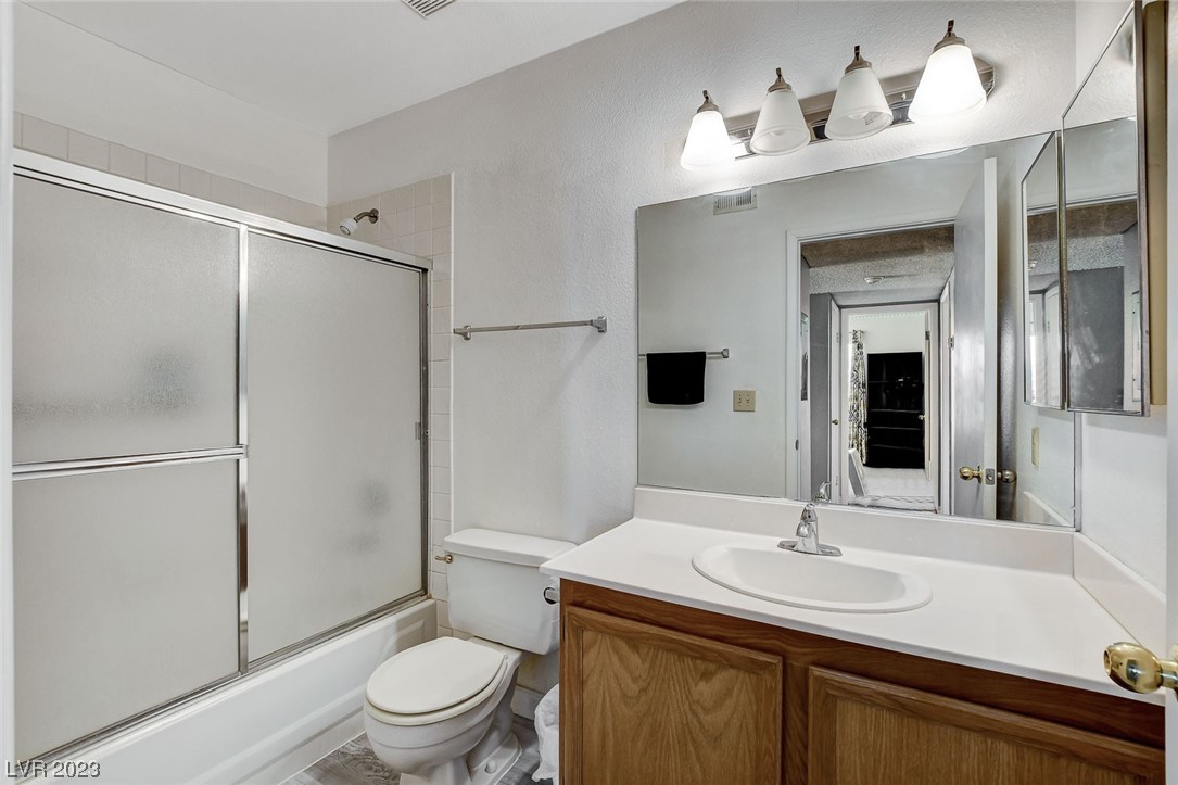 1575 W Warm Springs Road Unit: 1124