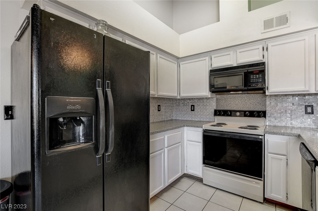 1575 W Warm Springs Road Unit: 1124
