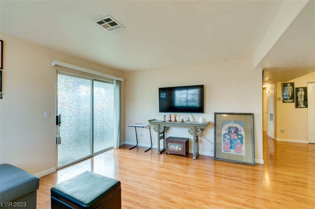 2725 S Nellis Boulevard Unit: 1197