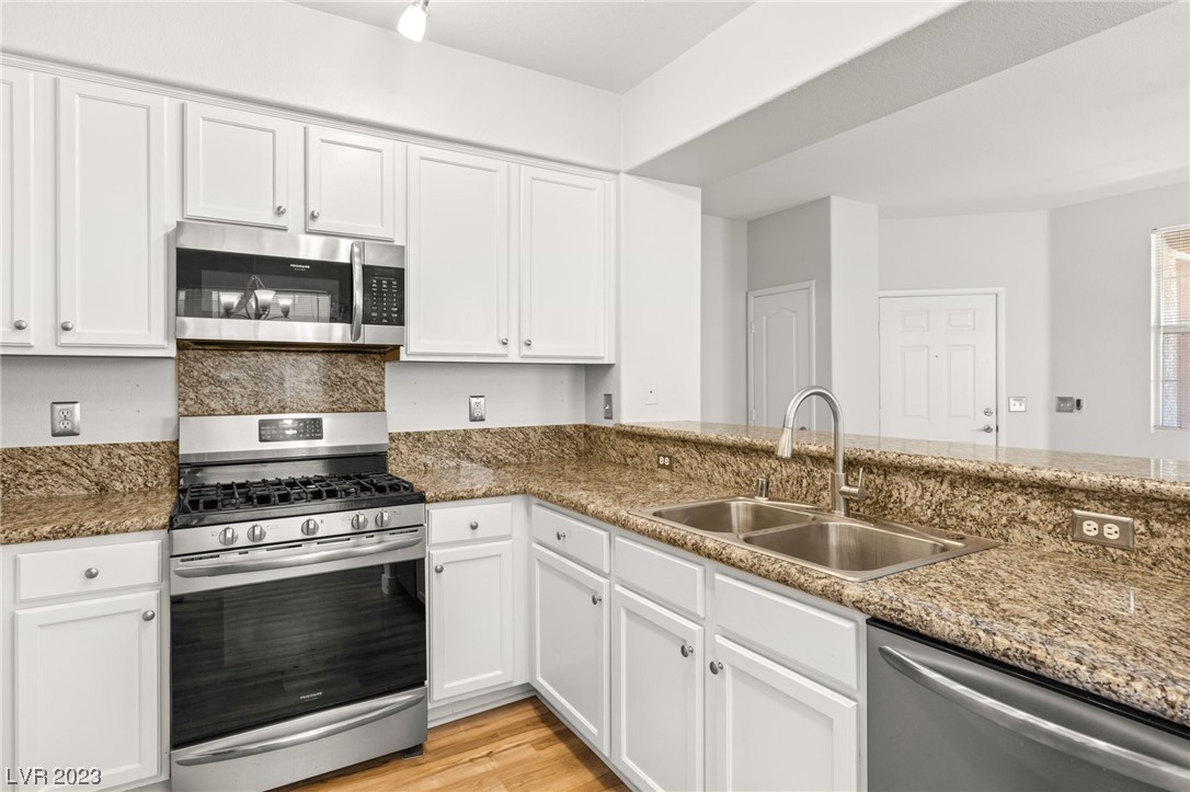 9901 Trailwood Drive Unit: 1124
