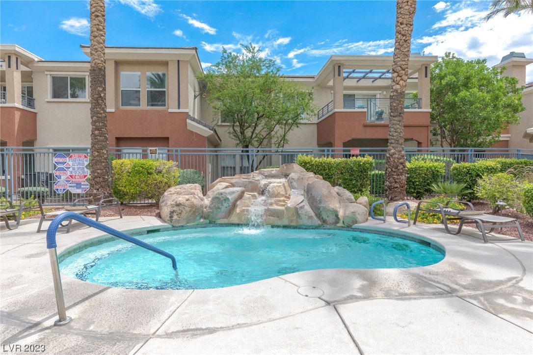 10720 Amber Ridge Drive Unit: 203
