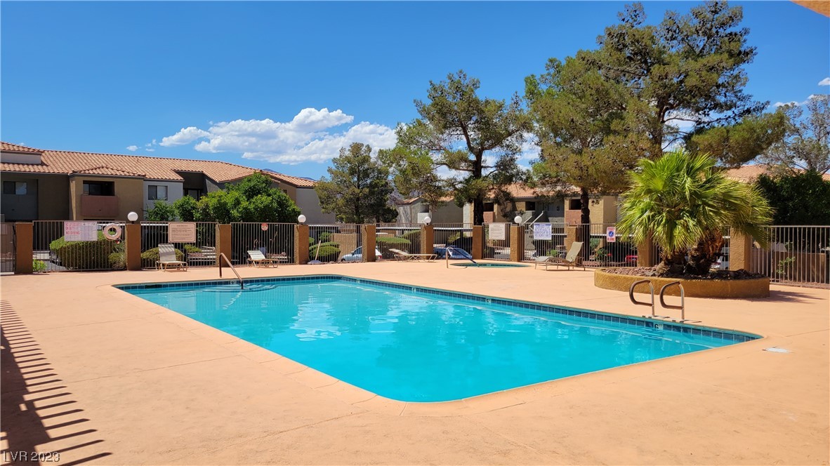 3151 Soaring Gulls Drive Unit: 1194