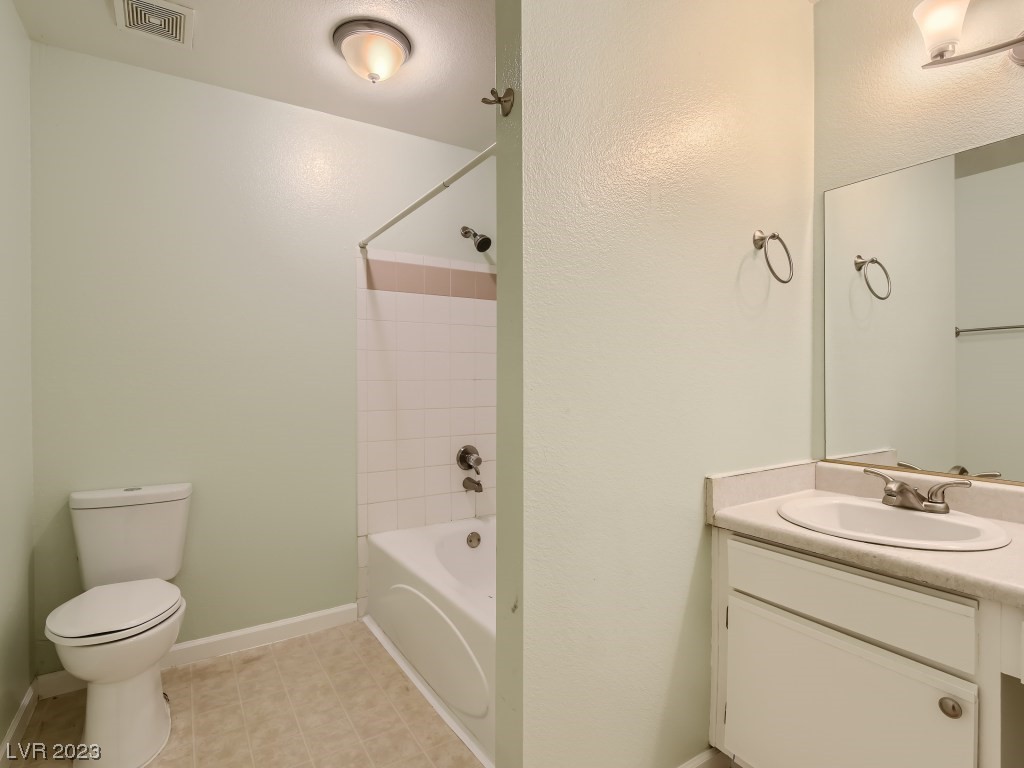 3151 Soaring Gulls Drive Unit: 1194