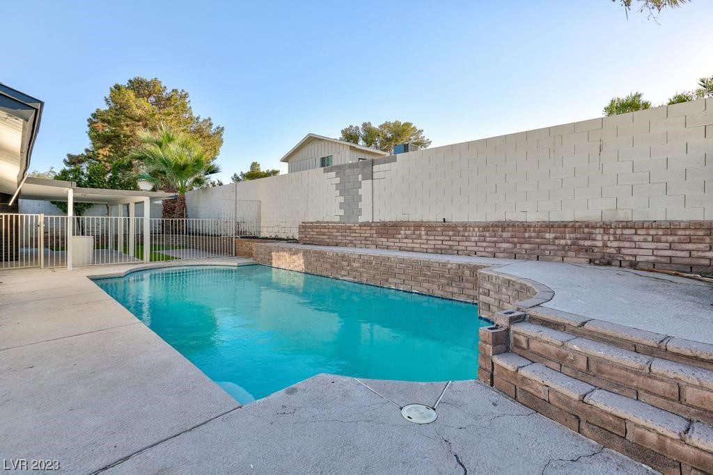 3821 Don Carlos Drive