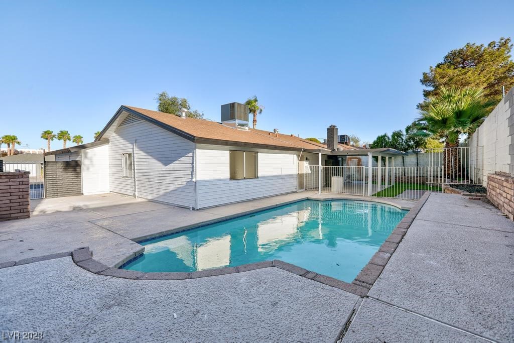 3821 Don Carlos Drive