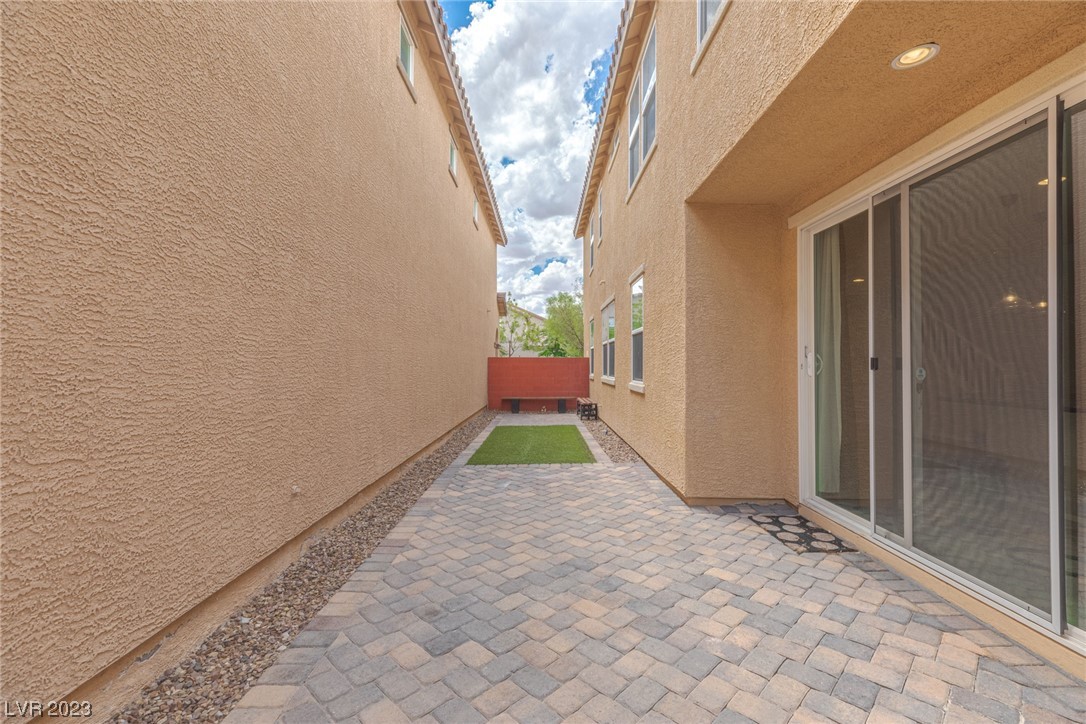 2354 Via Barranca Street