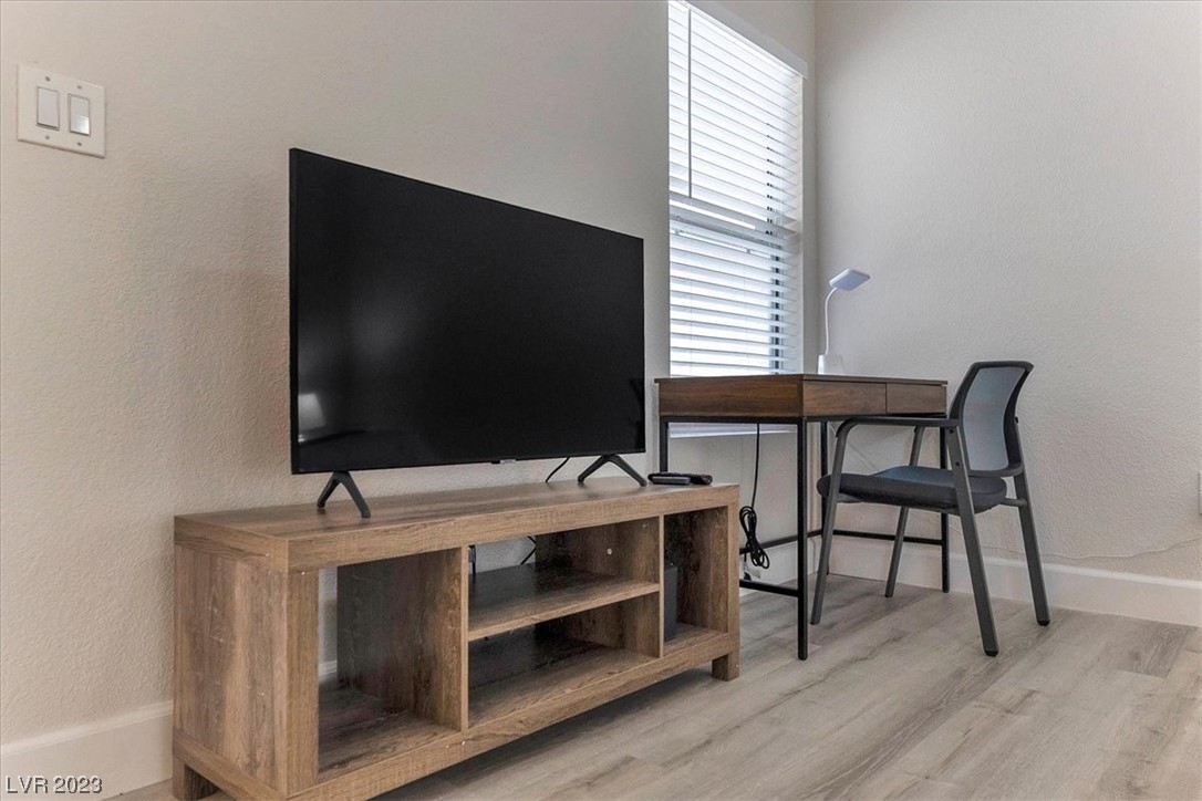 5055 W Hacienda Avenue Unit: 1068