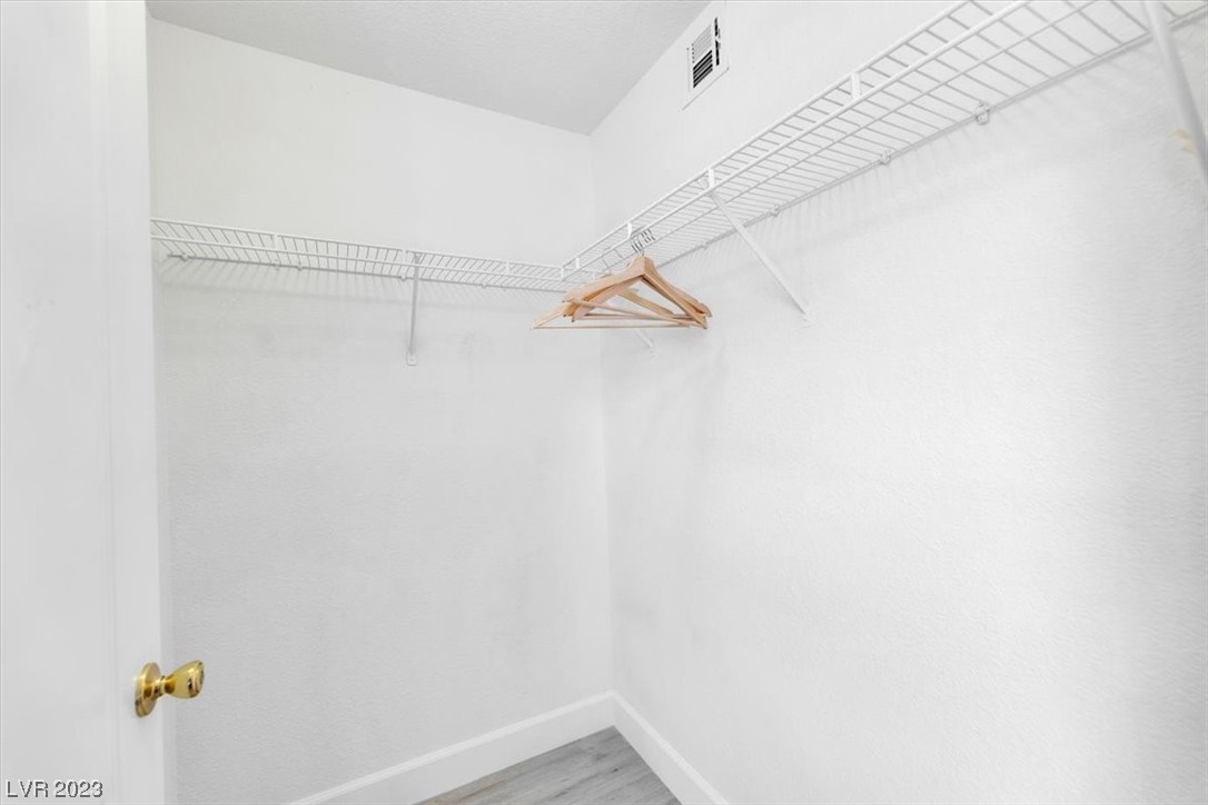 5055 W Hacienda Avenue Unit: 1068