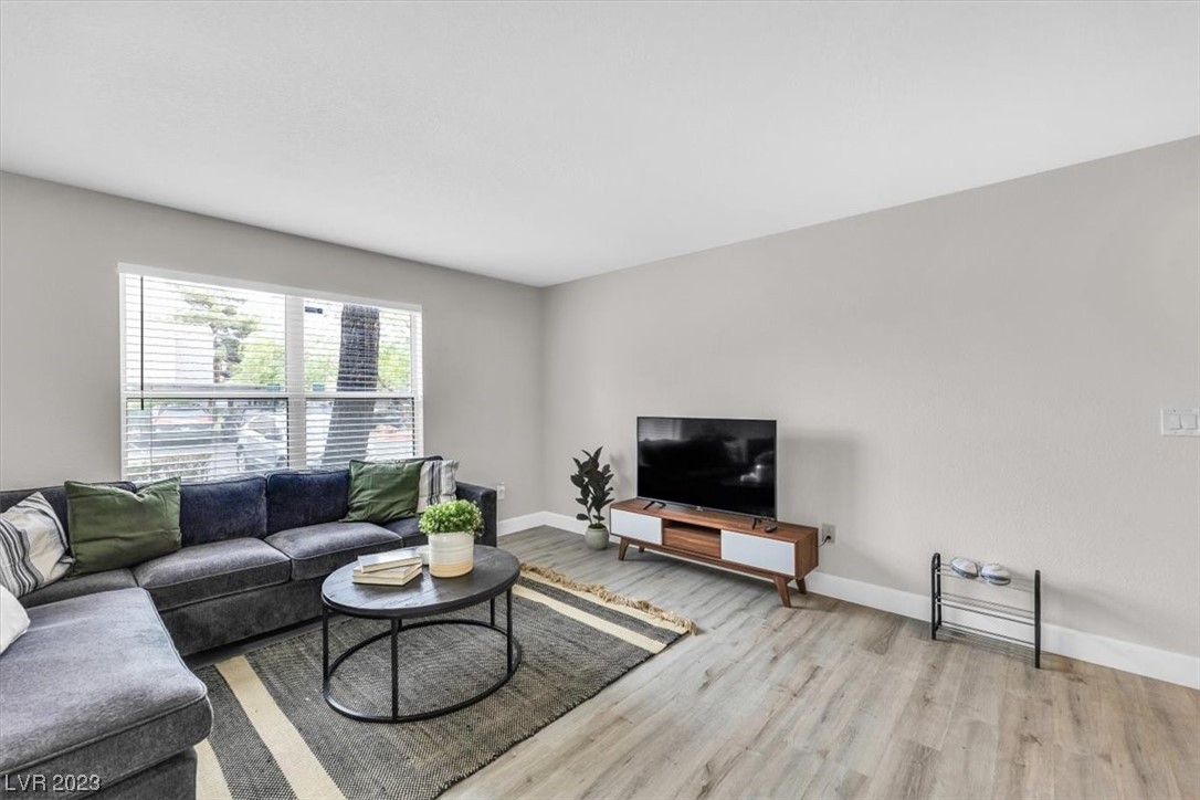 5055 W Hacienda Avenue Unit: 1068