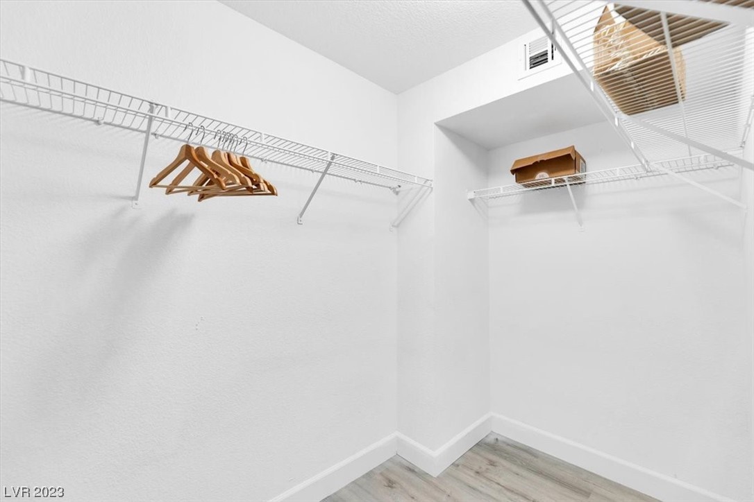 5055 W Hacienda Avenue Unit: 1068