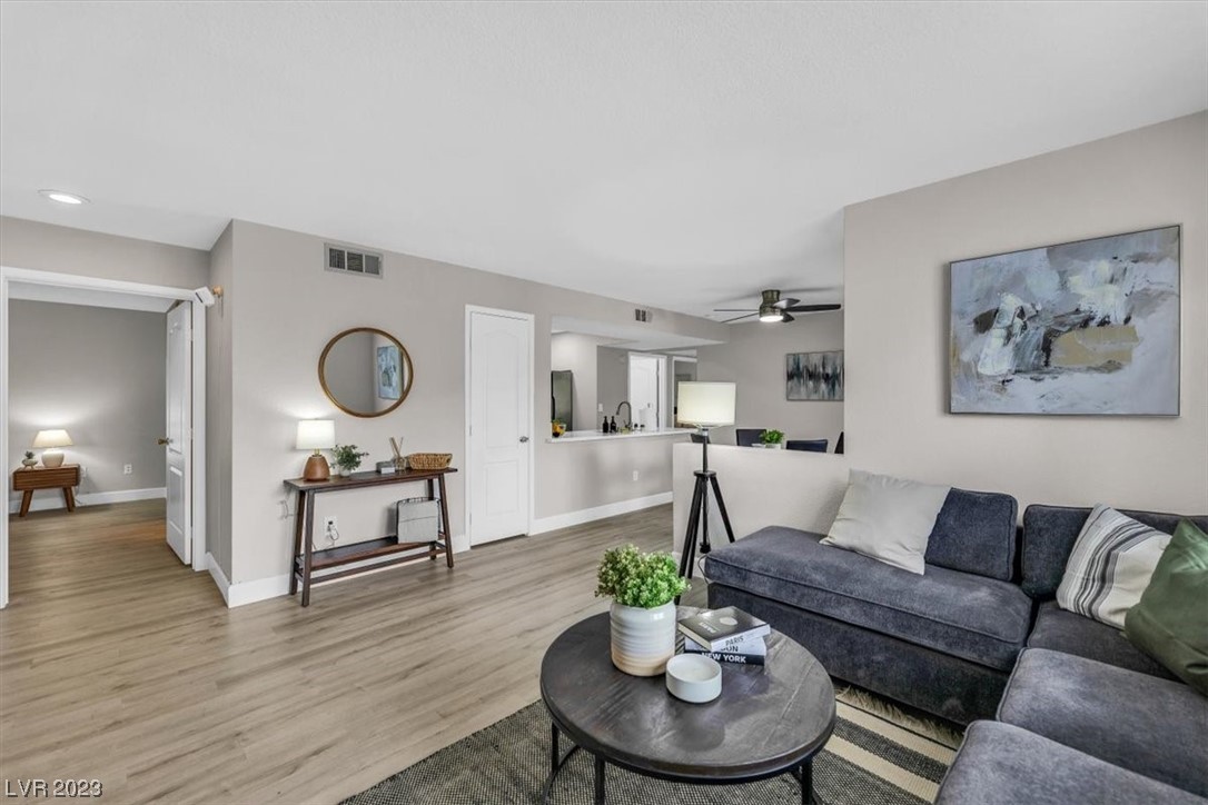 5055 W Hacienda Avenue Unit: 1068