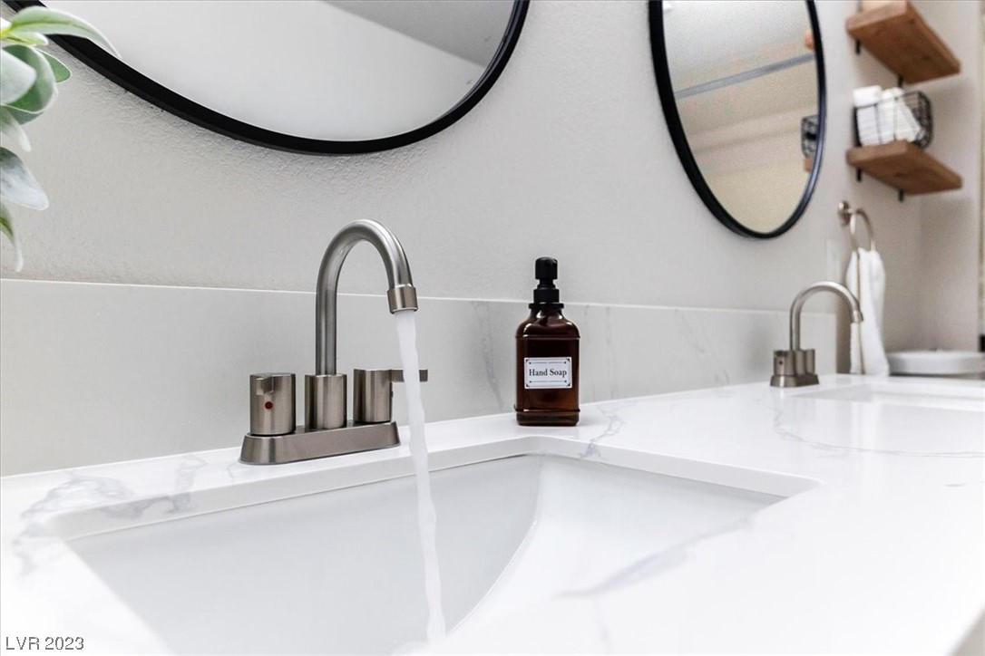 5055 W Hacienda Avenue Unit: 1068