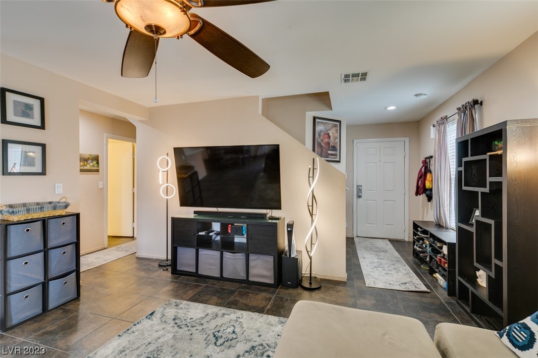 2055 Dragonslayer Avenue