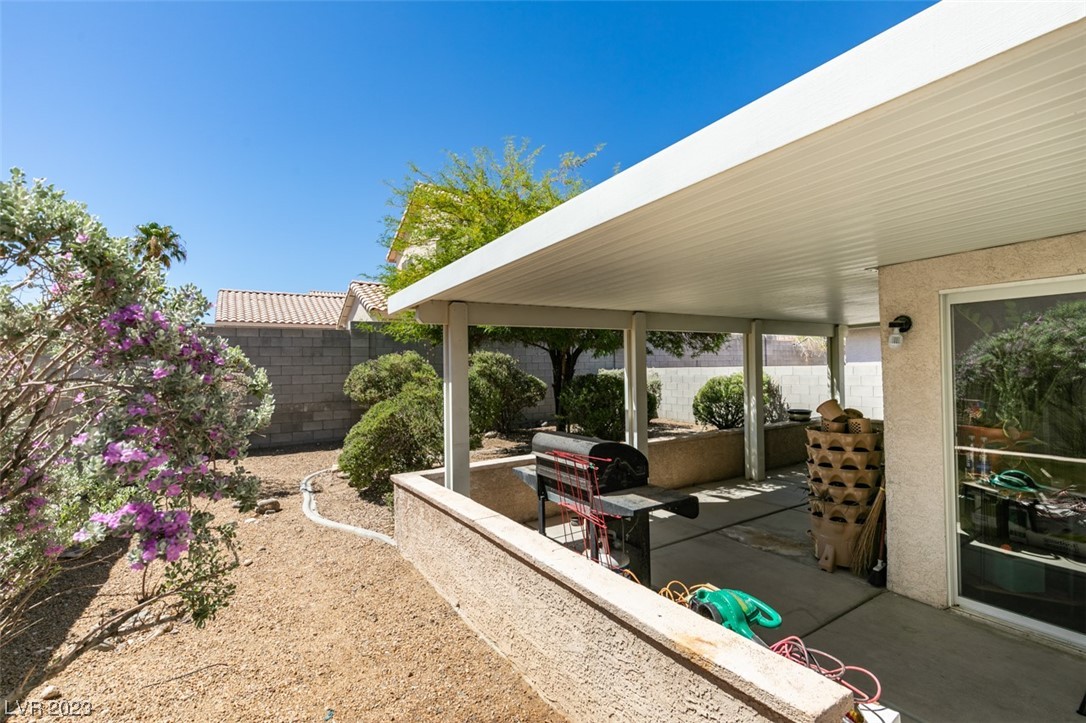 2055 Dragonslayer Avenue