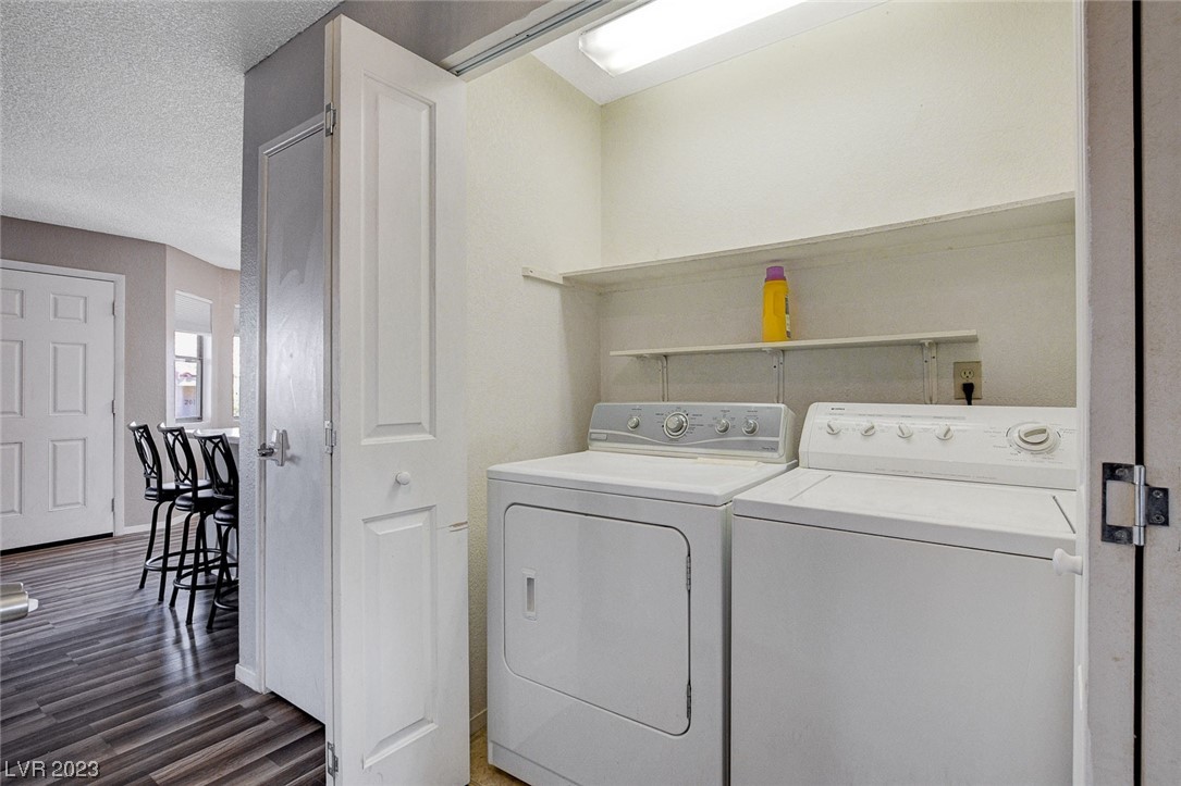 1120 Observation Drive Unit: 201