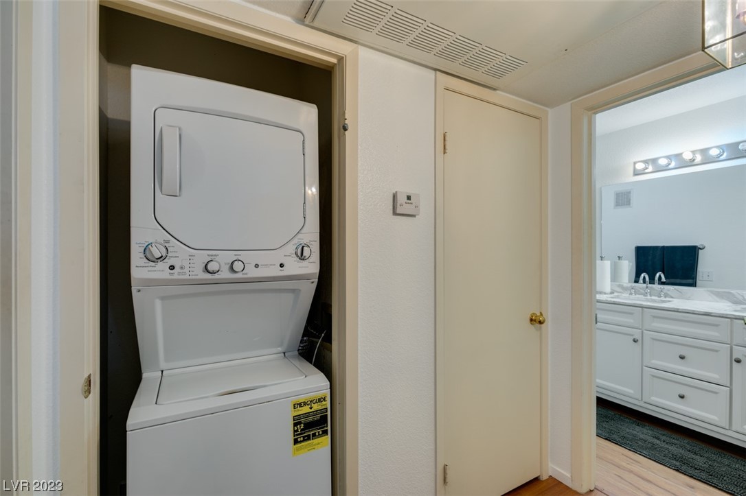 5259 Caspian Springs Drive Unit: 204