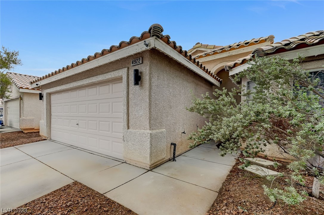 4922 Drifting Pebble Street