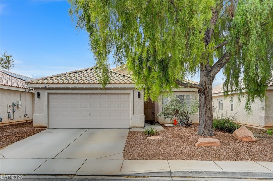 4922 Drifting Pebble Street