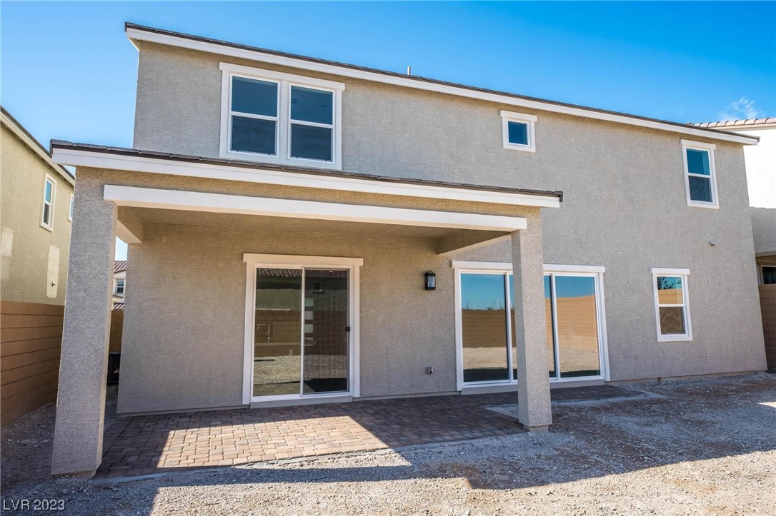 10166 Bismarck Palms Avenue