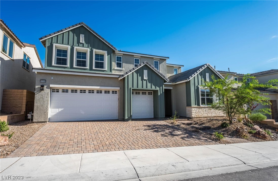 10166 Bismarck Palms Avenue