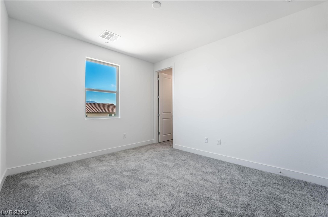10166 Bismarck Palms Avenue
