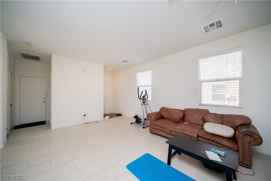 9548 Windsor Forest Court