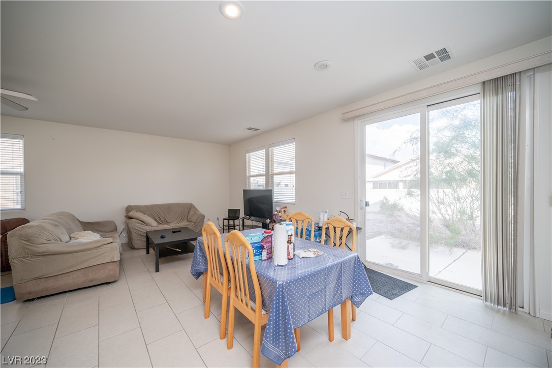 9548 Windsor Forest Court