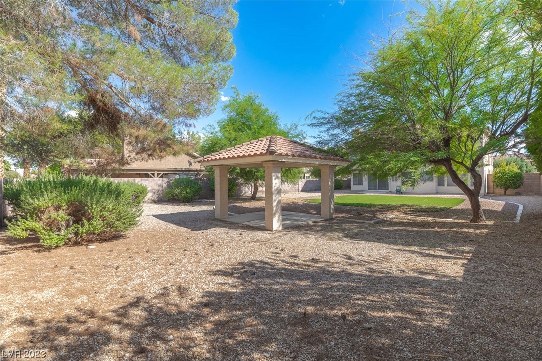 4617 Savin Circle