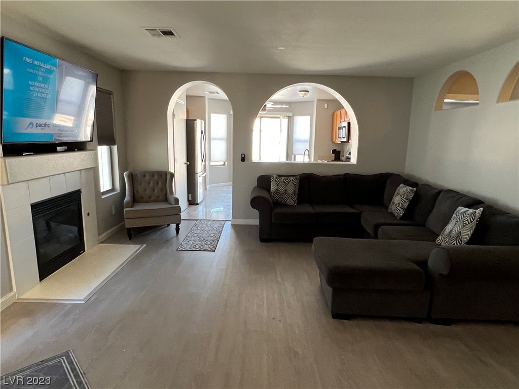 4524 Pacific Sun Avenue