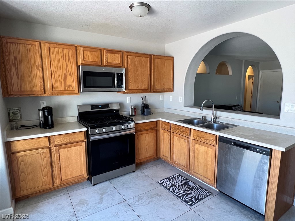 4524 Pacific Sun Avenue