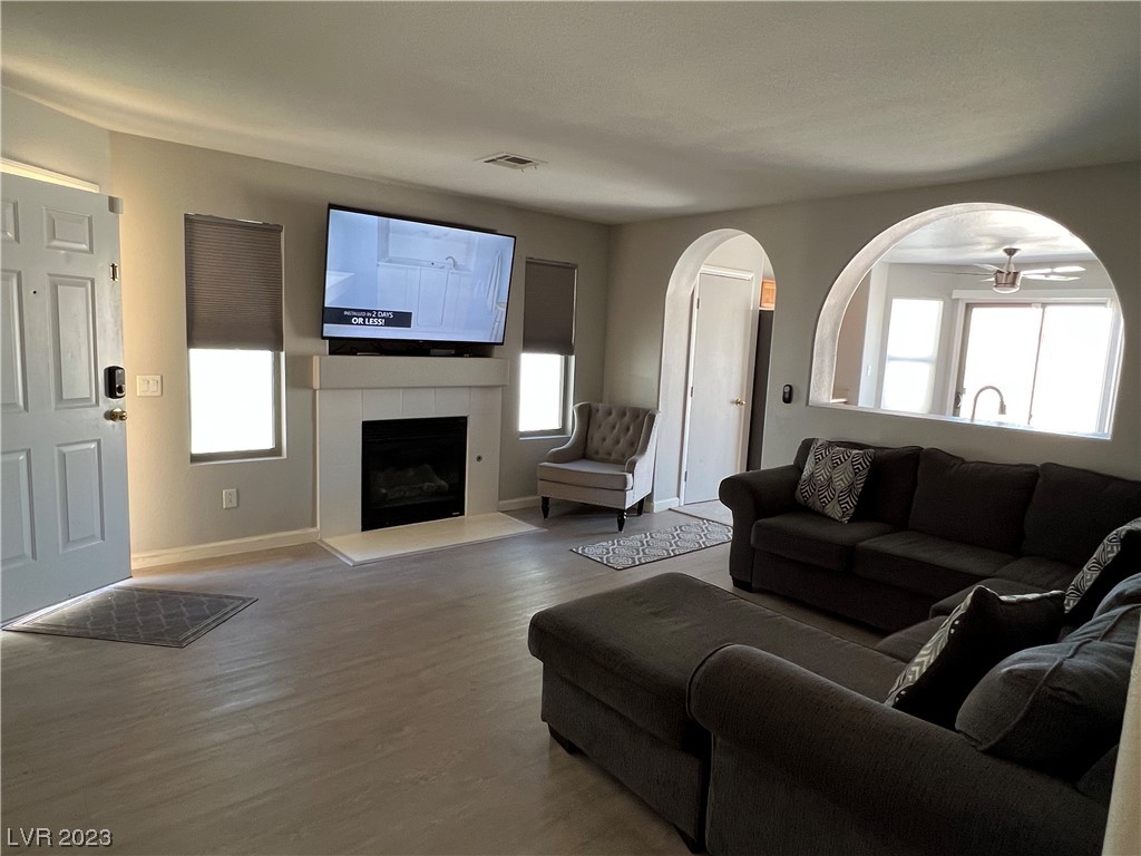 4524 Pacific Sun Avenue