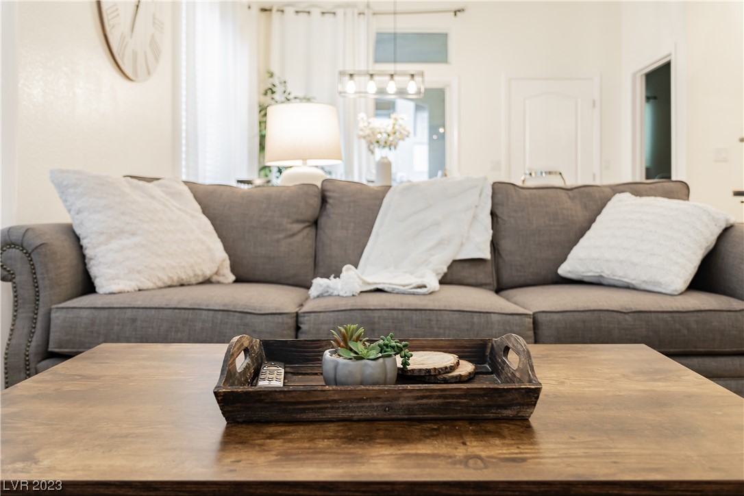 3351 Indian Shadow Street 203