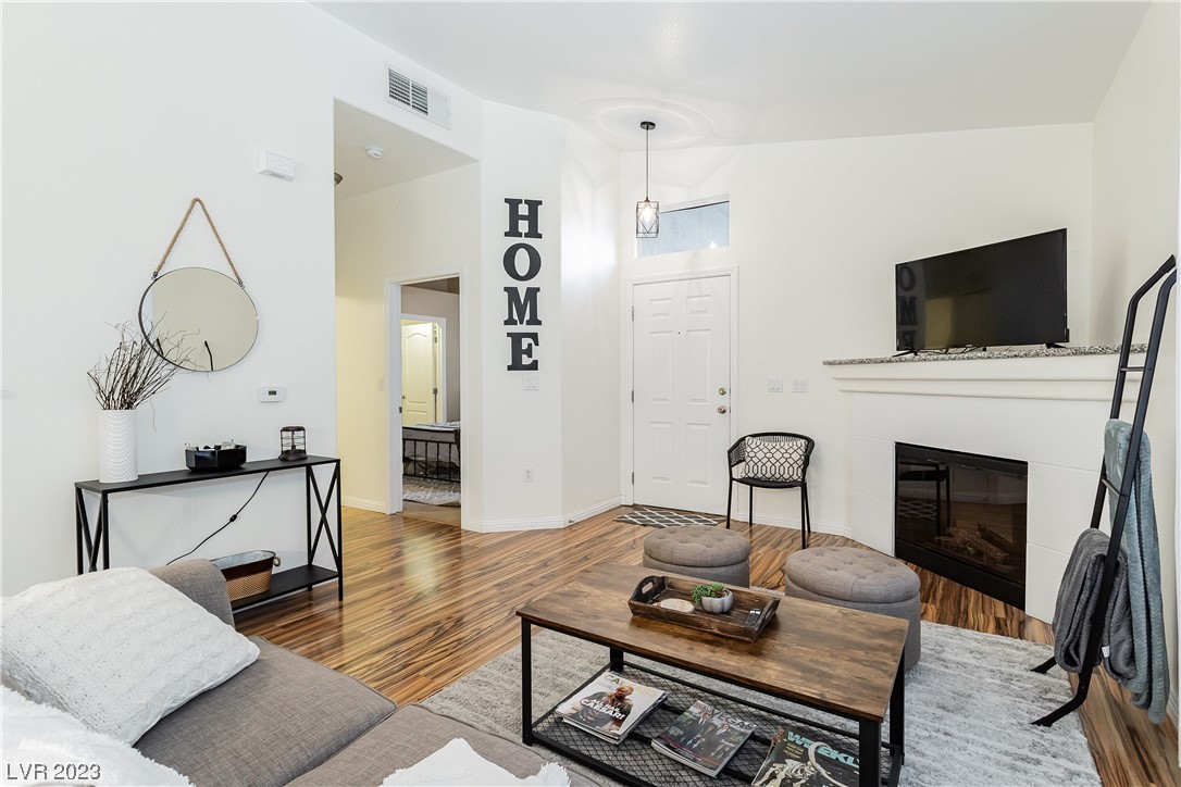 3351 Indian Shadow Street 203