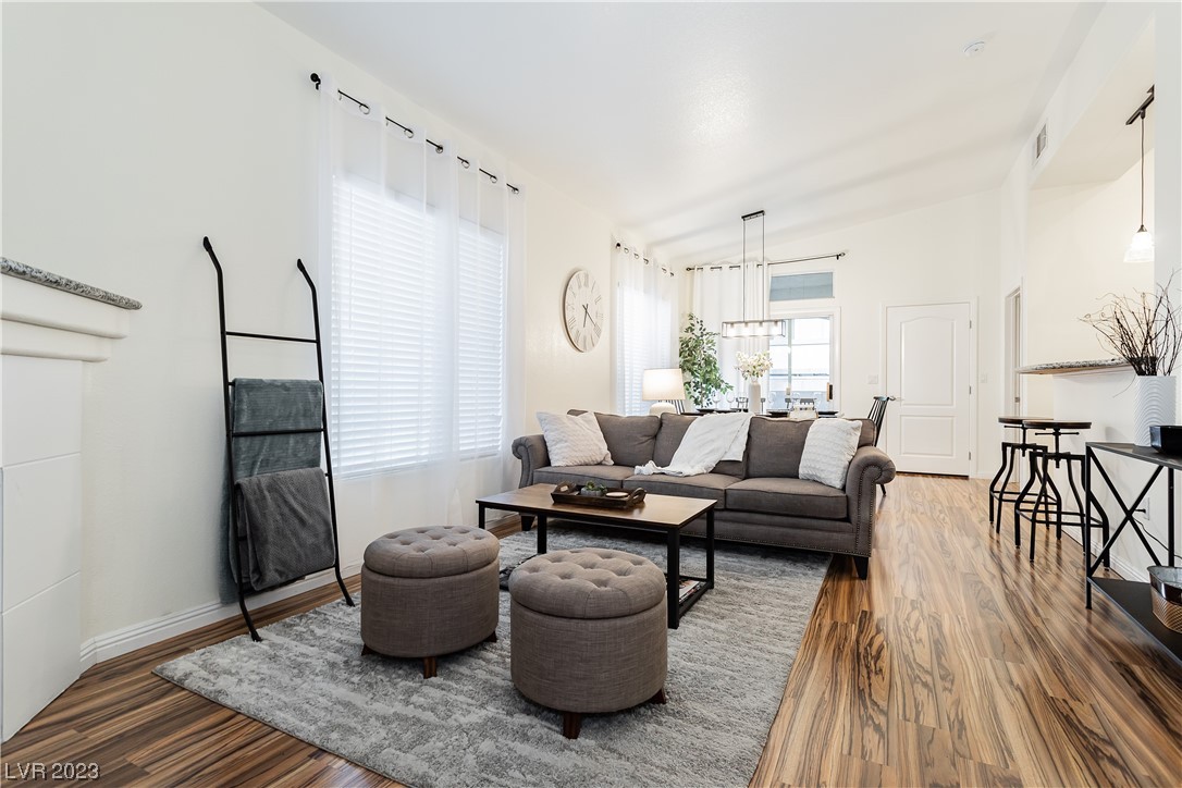 3351 Indian Shadow Street 203