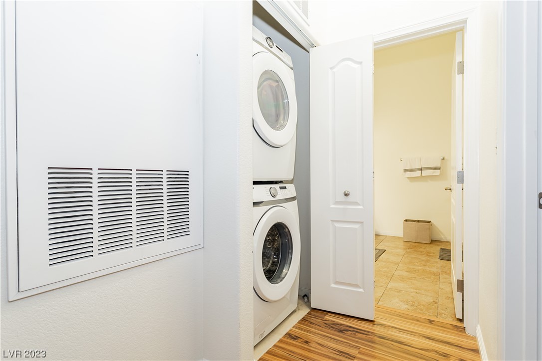 3351 Indian Shadow Street 203