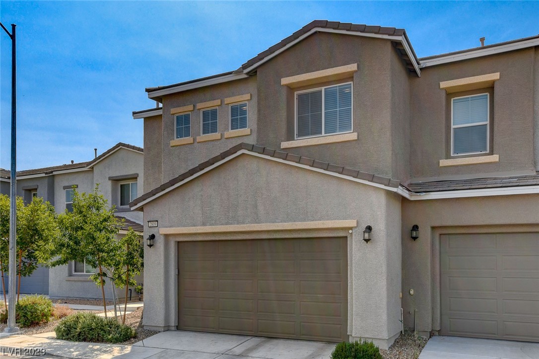 2809 Rainy Meadows Avenue