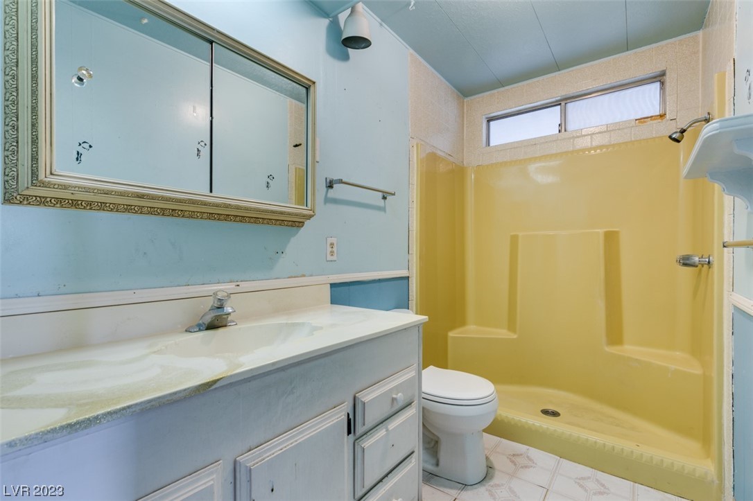 5235 Sir James Way