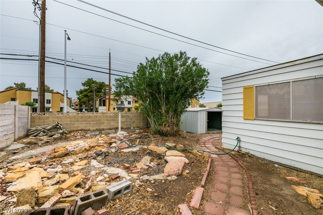 5235 Sir James Way