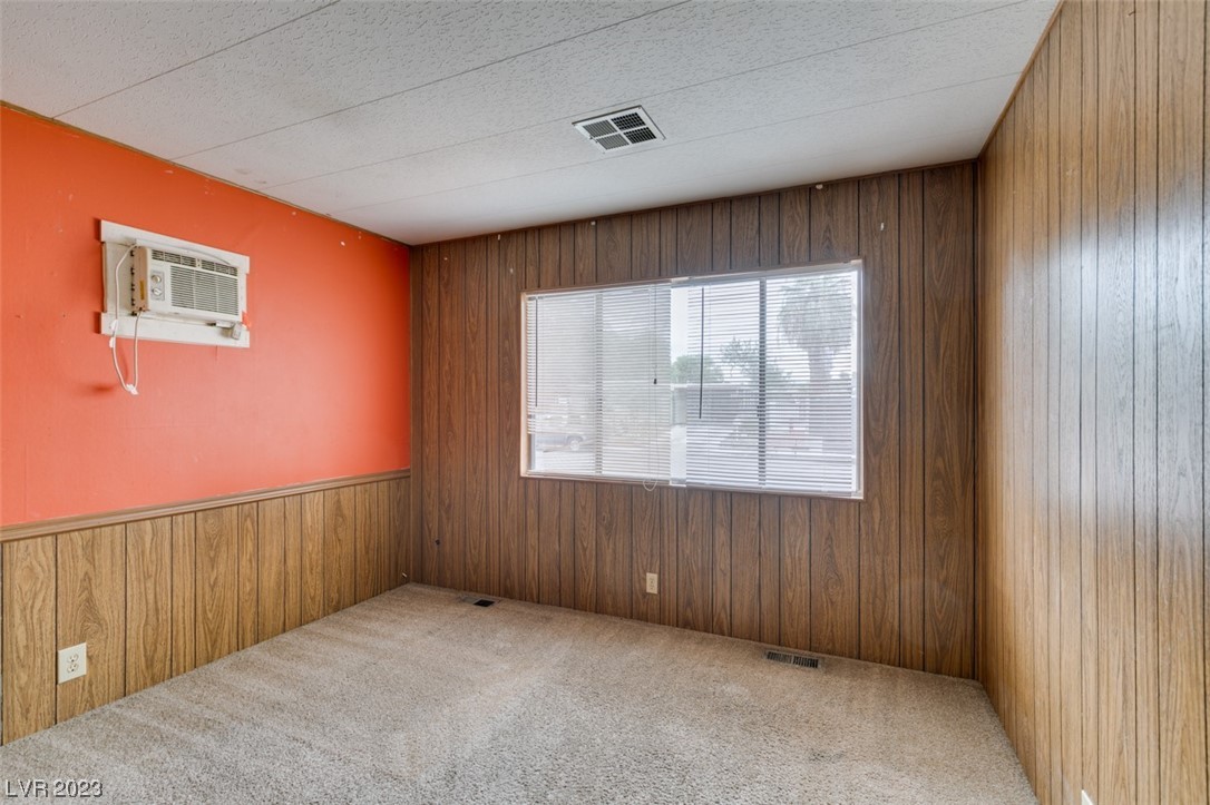 5235 Sir James Way