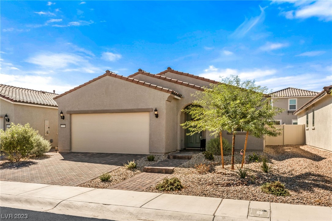 6939 Feather Hill Street