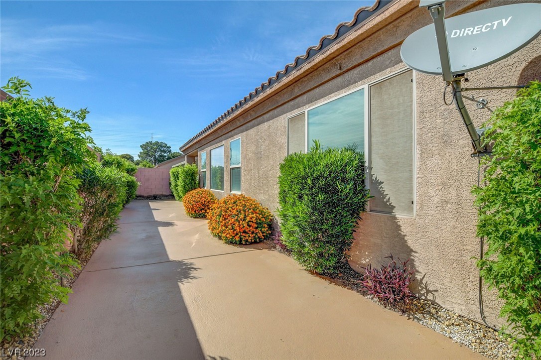 5475 Criollo Drive