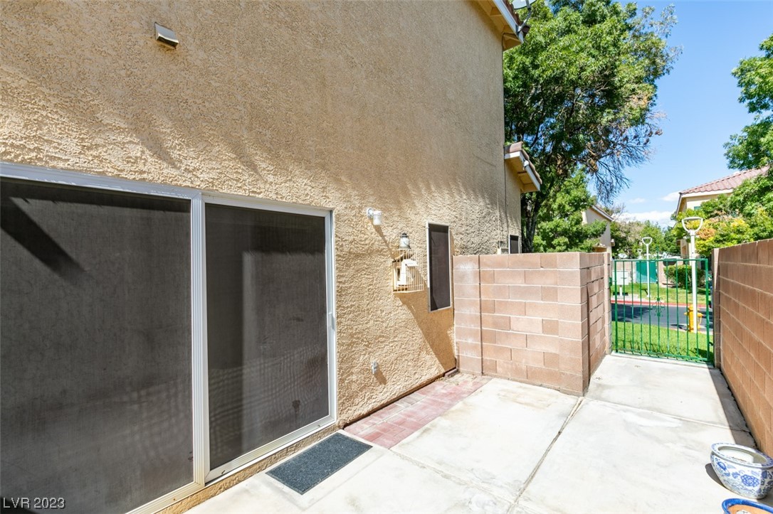 6441 Hillside Brook Avenue