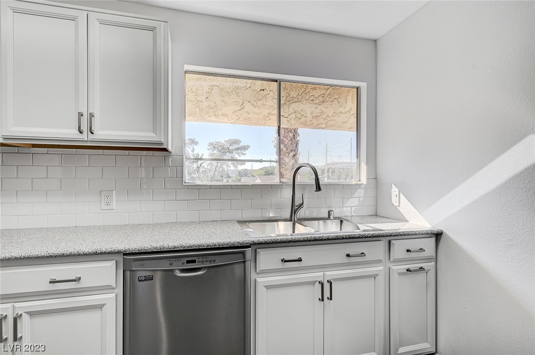 1303 Darlene Way Unit: 101C