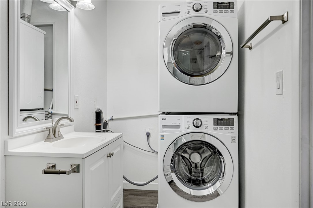 1303 Darlene Way Unit: 101C
