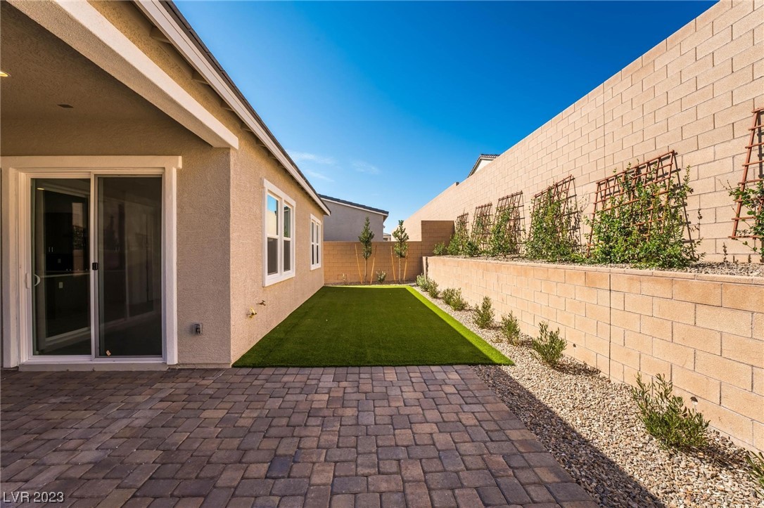 8929 Windgate Ranch Street